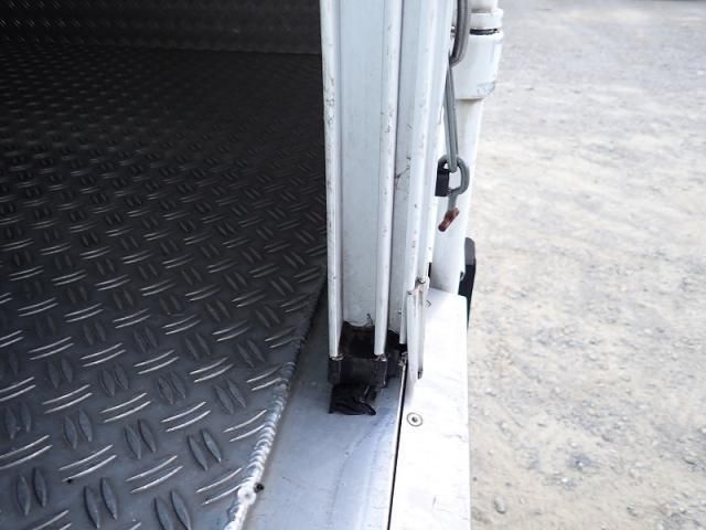 Hino DUTRO 2013-11 7199562-9