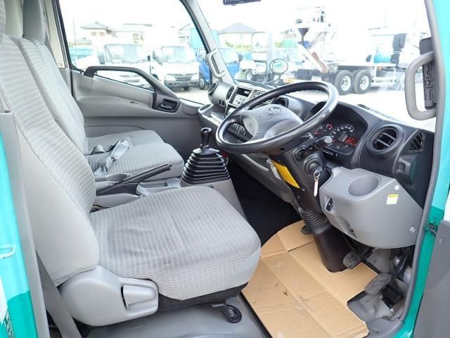 Hino DUTRO 2013-11 7199562-11