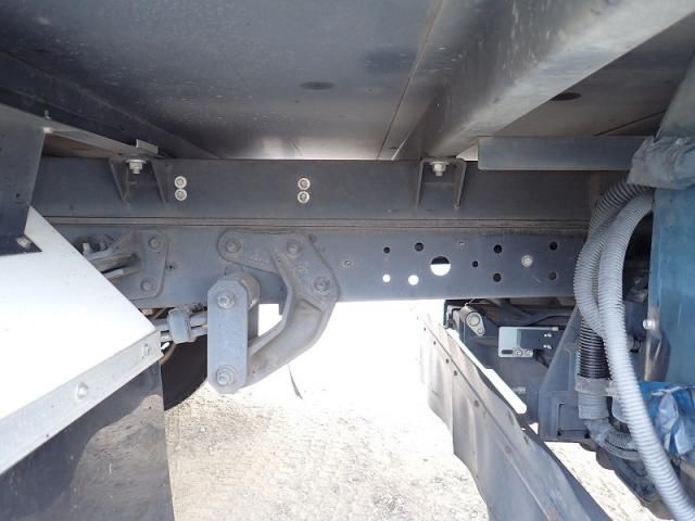 Hino DUTRO 2013-11 7199562-19