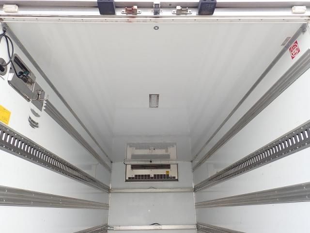 Hino DUTRO 2013-11 7199562-8