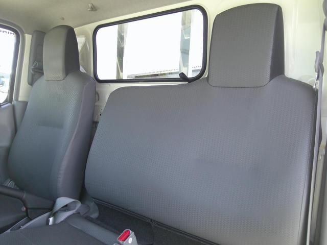Hino DUTRO 2024-08 7199549-19