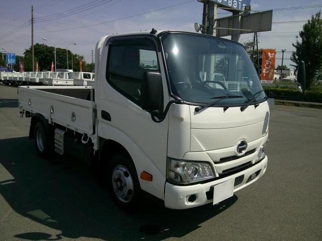 Hino DUTRO 2023-01 7199551-2