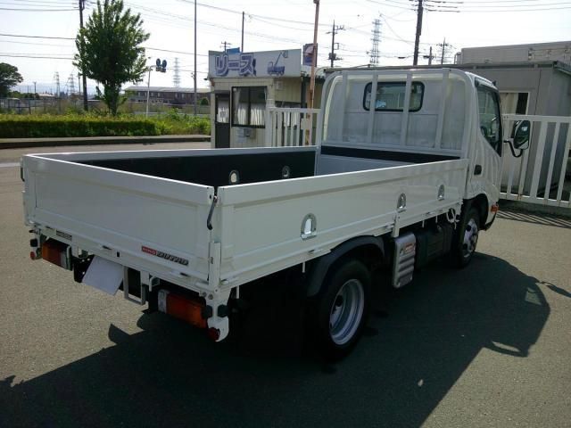 Hino DUTRO 2023-01 7199551-4