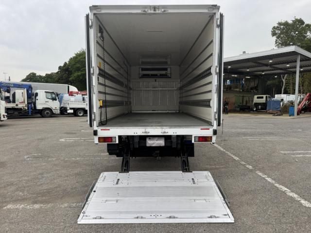 Hino DUTRO 2019-03 7199559-10