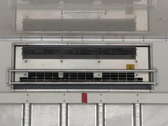 Hino DUTRO 2019-03 7199559-19