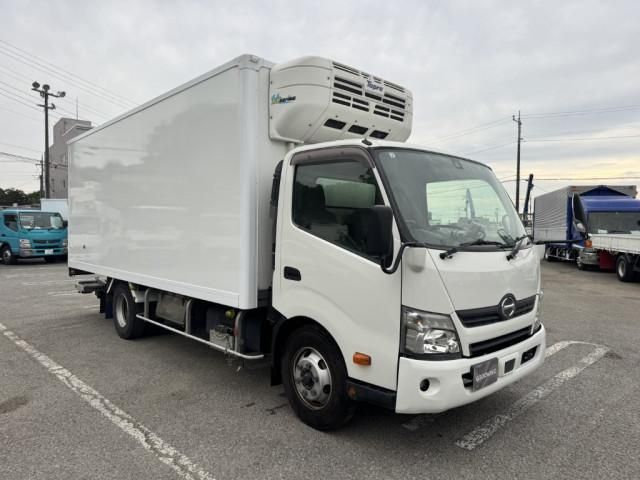 Hino DUTRO 2019-03 7199559-2