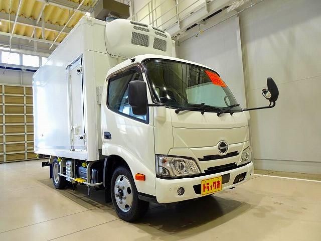 Hino DUTRO 2020-06 7199545-1
