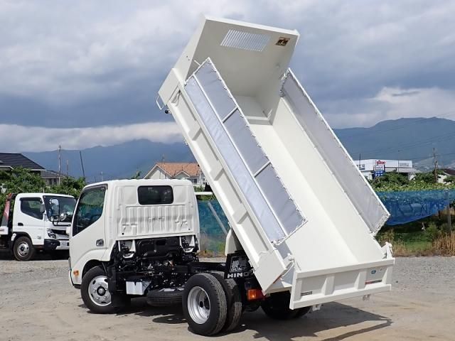 Hino DUTRO 2025-02 7199543-3