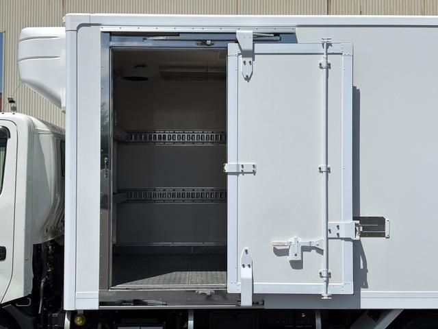 Hino DUTRO 2020-12 7199567-9