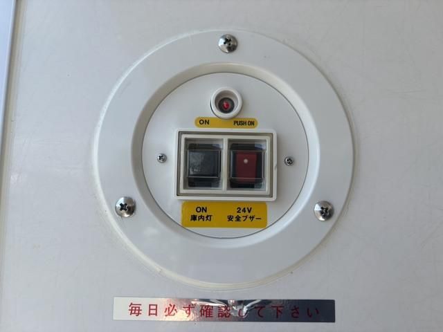 Hino DUTRO 2020-12 7199567-24