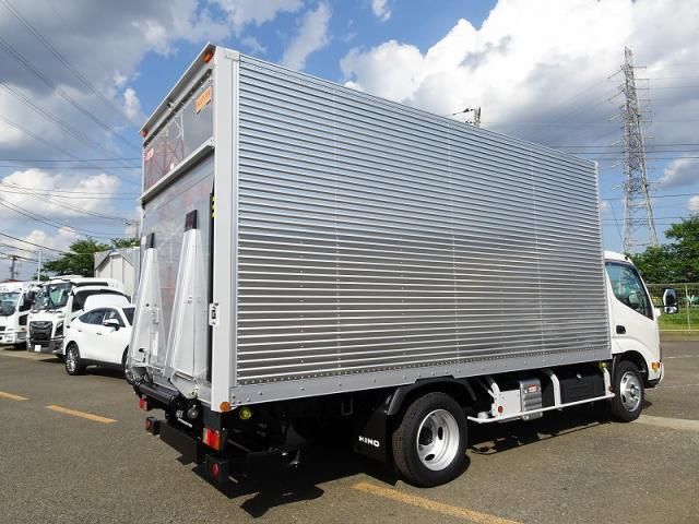 Hino DUTRO 2025-05 7199527-4