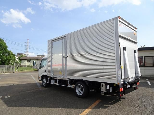 Hino DUTRO 2025-05 7199527-5