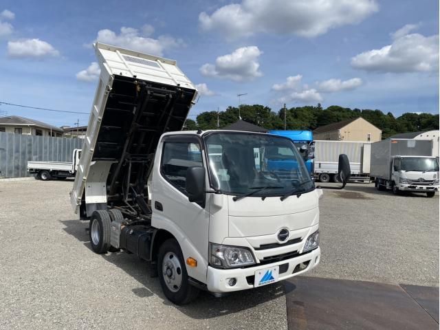 Hino DUTRO 2021-03 7199548-10