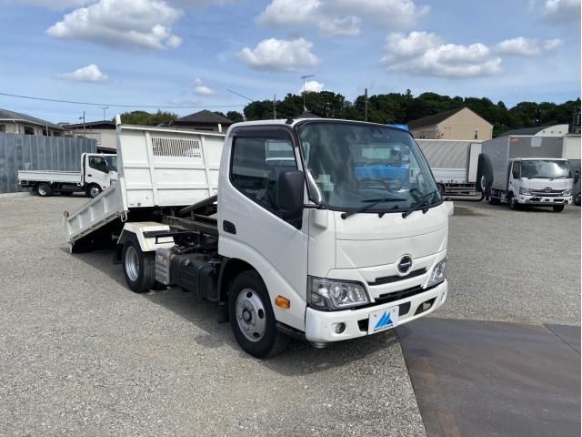 Hino DUTRO 2021-03 7199548-19