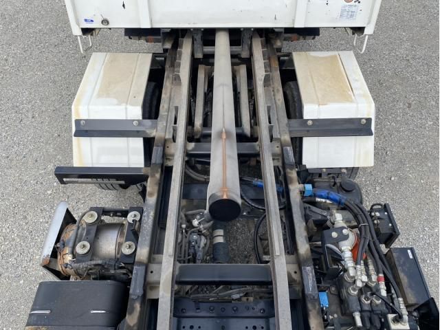 Hino DUTRO 2021-03 7199548-24