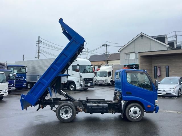 Hino DUTRO 2016-03 7199573-5