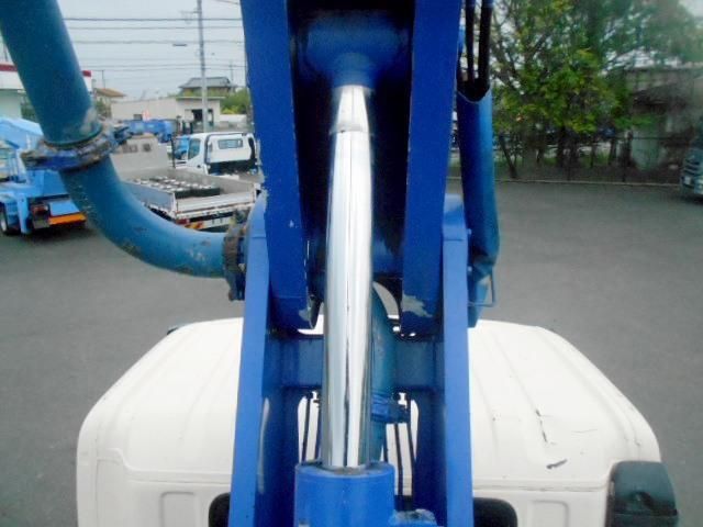 Hino DUTRO 2012-08 7199534-9