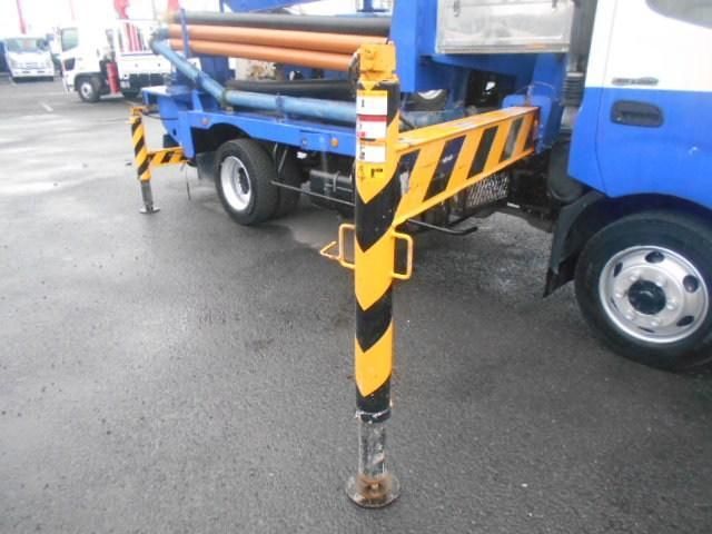 Hino DUTRO 2012-08 7199534-11