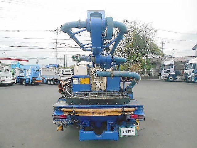 Hino DUTRO 2012-08 7199534-4