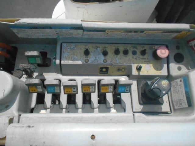 Hino DUTRO 2013-02 7199560-11