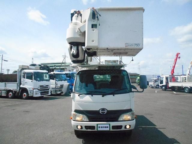 Hino DUTRO 2013-02 7199560-1