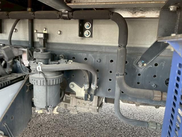Hino DUTRO 2020-07 7199544-25