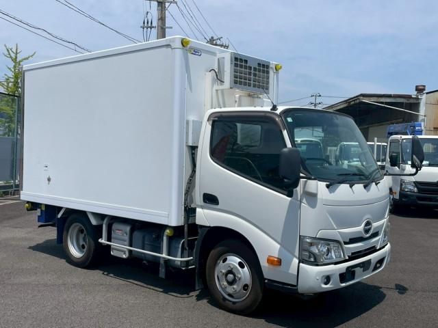 Hino DUTRO 2020-07 7199544-2
