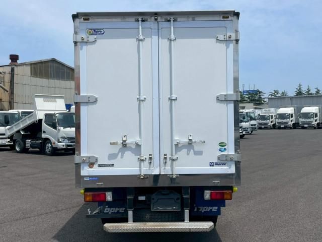 Hino DUTRO 2020-07 7199544-4