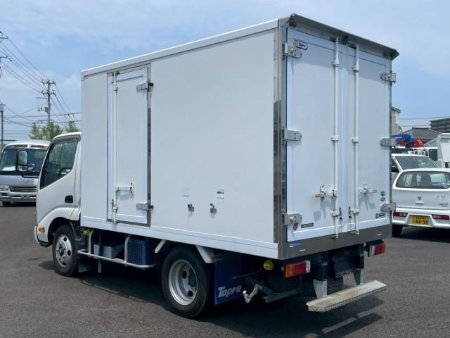 Hino DUTRO 2020-07 7199544-5