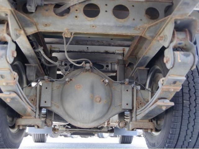 Hino DUTRO 2017-09 7199564-8