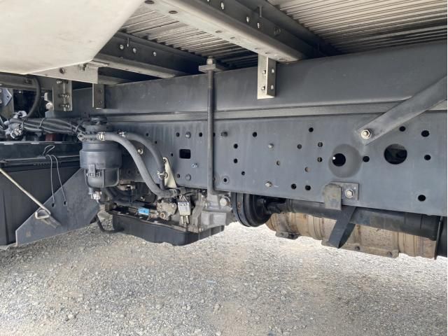 Hino DUTRO 2016-02 7199584-16