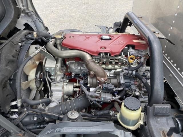 Hino DUTRO 2016-02 7199584-25