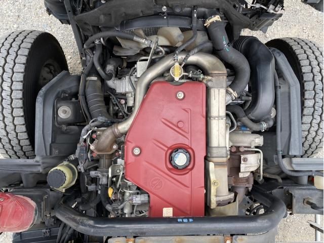 Hino DUTRO 2016-02 7199584-26