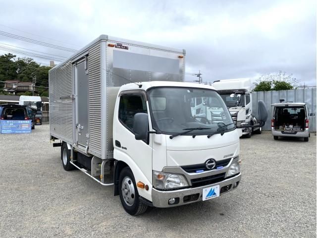 Hino DUTRO 2016-02 7199584-2