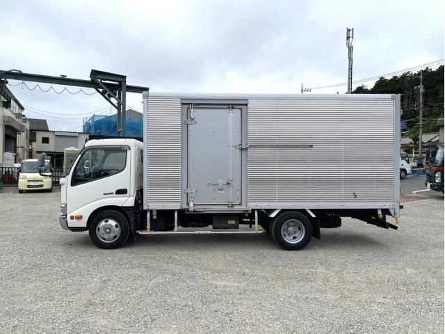 Hino DUTRO 2016-02 7199584-5