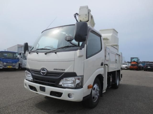 Hino DUTRO 2017-12 7199566-2