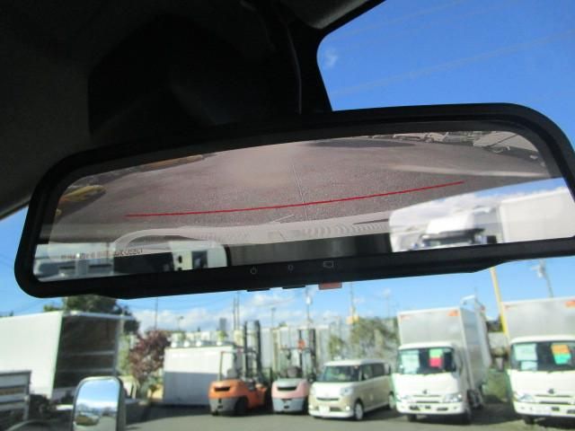 Hino DUTRO 2025-10 7199526-15