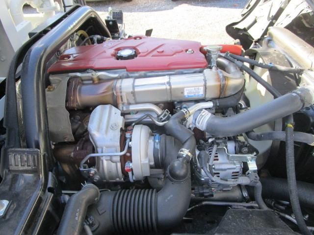 Hino DUTRO 2025-10 7199526-27