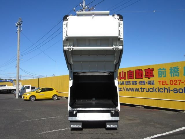 Hino DUTRO 2025-10 7199524-9