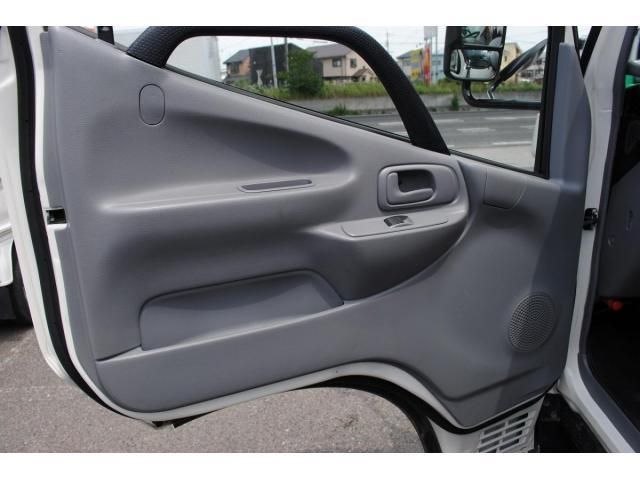 Hino DUTRO 2021-09 7199539-23