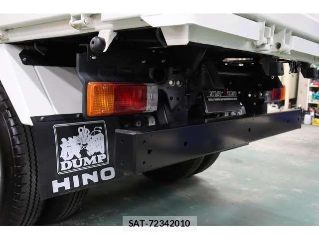 Hino DUTRO 2025-07 7217762-13