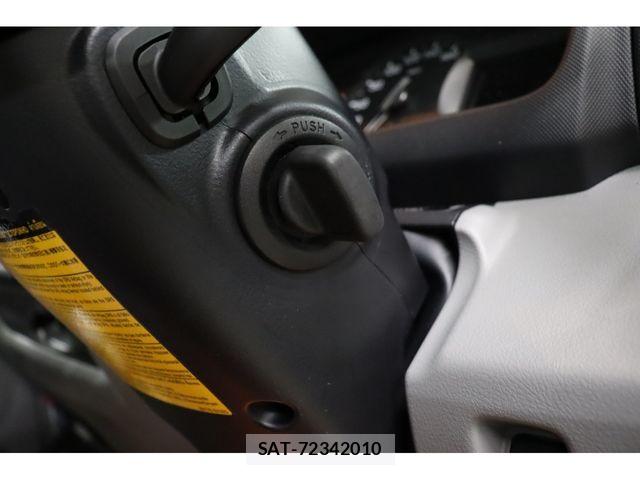 Hino DUTRO 2025-07 7217762-24
