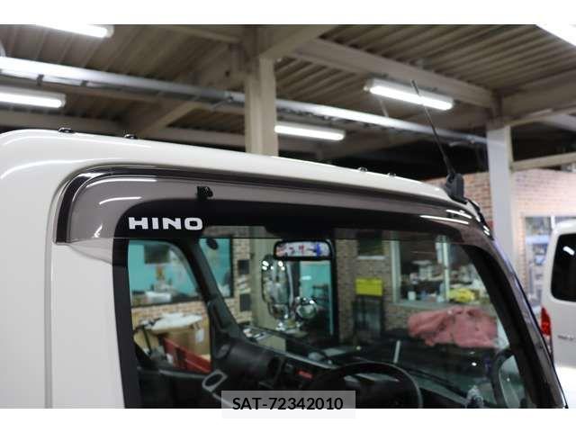 Hino DUTRO 2025-07 7217762-4