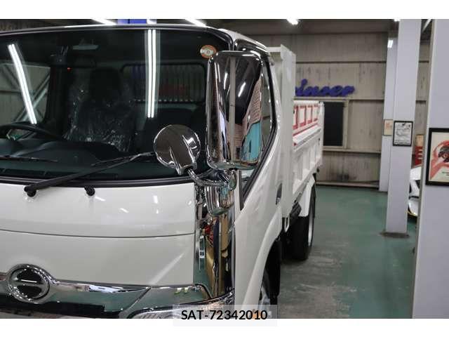 Hino DUTRO 2025-07 7217762-6
