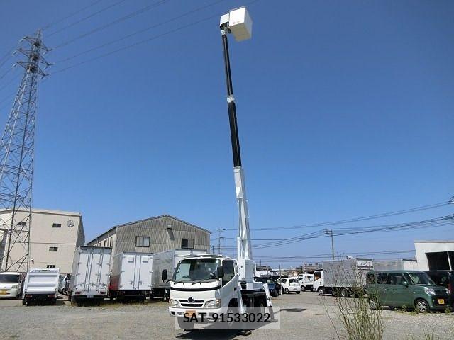 Hino DUTRO 2007-07 7217737-9