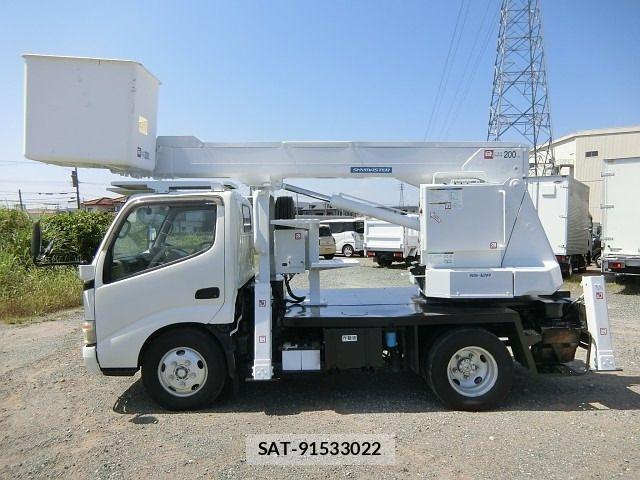 Hino DUTRO 2007-07 7217737-8