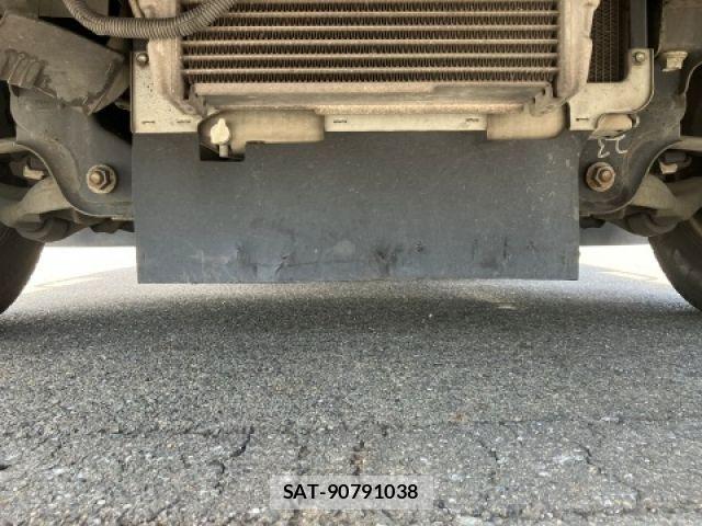 Hino DUTRO 2013-03 7217738-12
