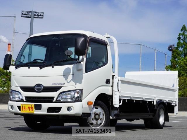 Hino DUTRO 2018-10 7217758-0