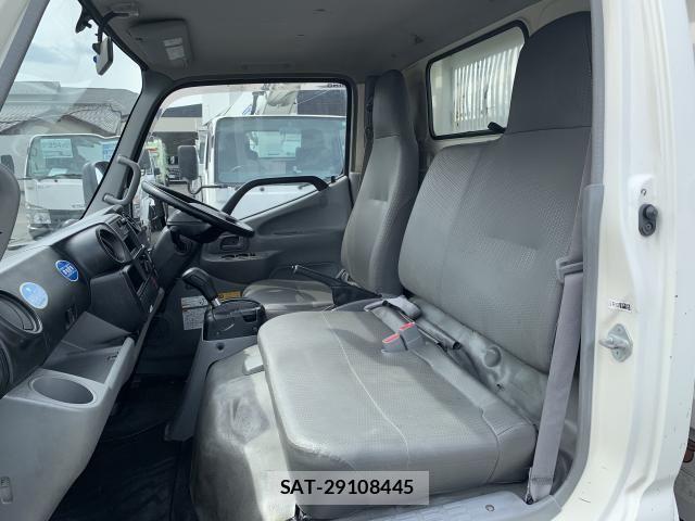 Hino DUTRO 2015-01 7217739-5