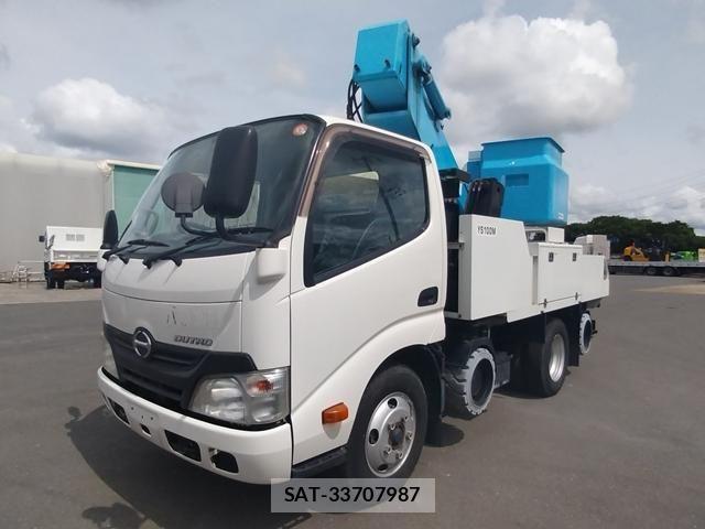 Hino DUTRO 2013-06 7250584-0